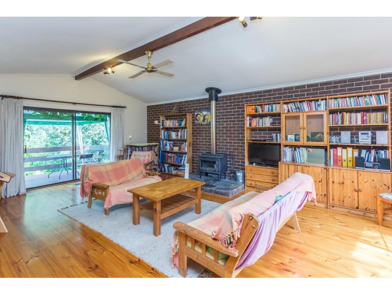 99 Cave Avenue, Bridgewater SA 5155