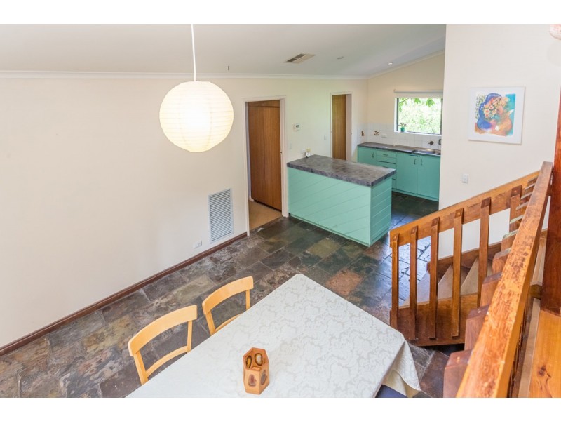 99 Cave Avenue, Bridgewater SA 5155