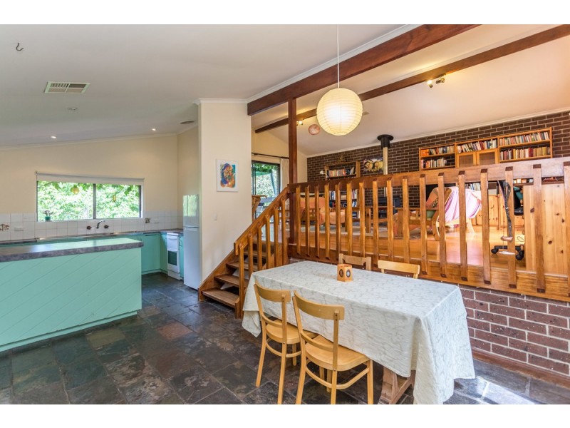 99 Cave Avenue, Bridgewater SA 5155