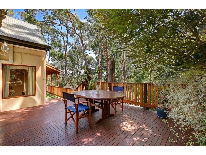 27 Heath Road, Crafers West SA 5152