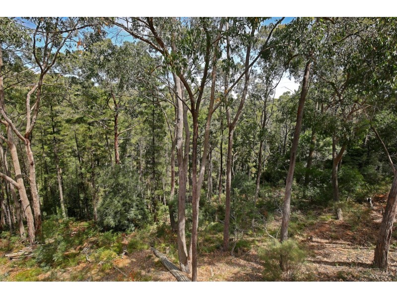 27 Heath Road, Crafers West SA 5152