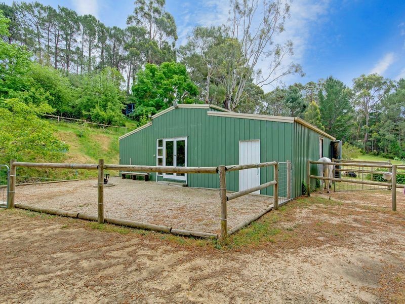 117 Cave Avenue, Bridgewater SA 5155