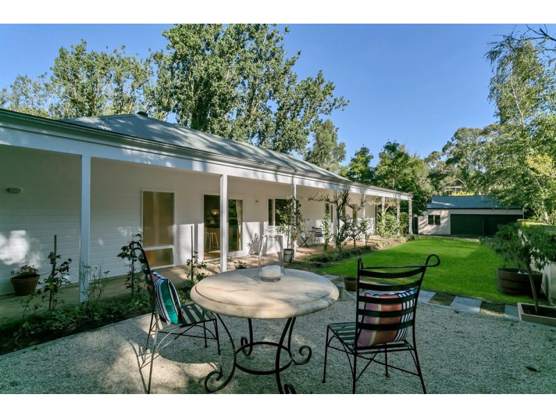 11 Brecon Road, Aldgate SA 5154