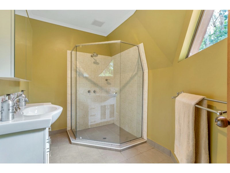 57 Mountford Avenue, Bridgewater SA 5155