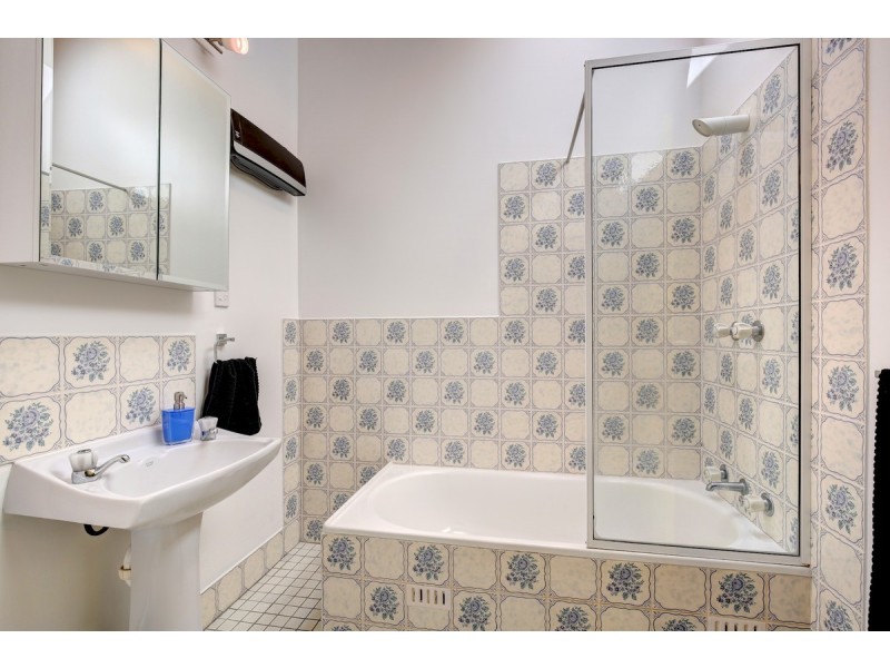 84 Emmett Road, Crafers West SA 5152