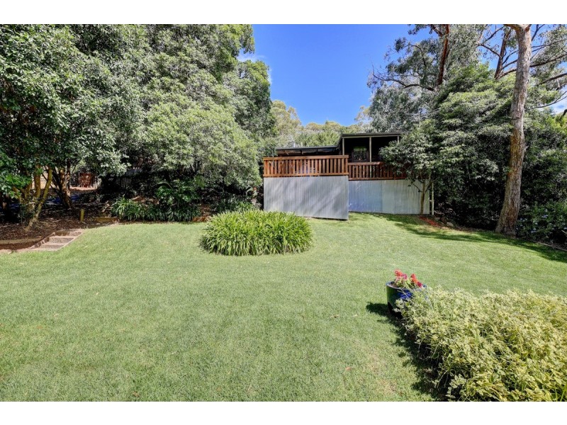 84 Emmett Road, Crafers West SA 5152