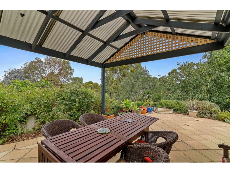 6 Oratava Avenue, Bridgewater SA 5155