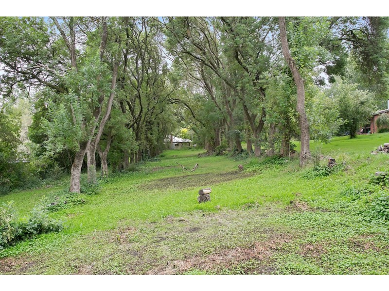 15 Gould Road, Stirling SA 5152