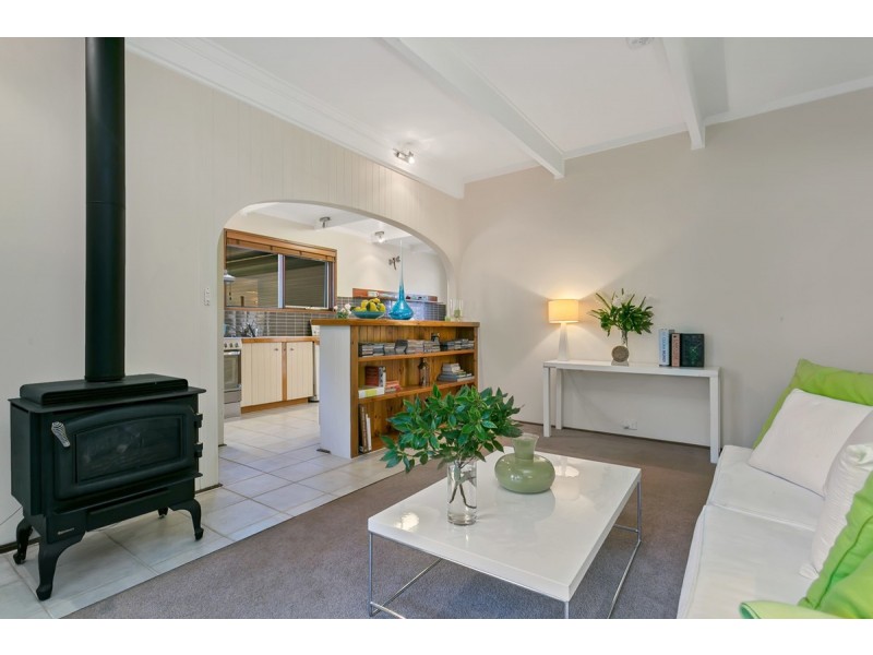 16 First Avenue, Bridgewater SA 5155