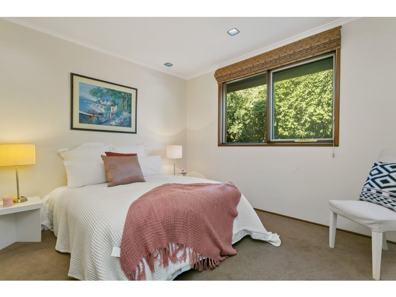 16 First Avenue, Bridgewater SA 5155