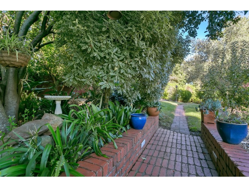 16 First Avenue, Bridgewater SA 5155