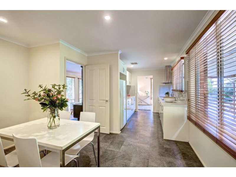 3 Hill Street, Crafers West SA 5152