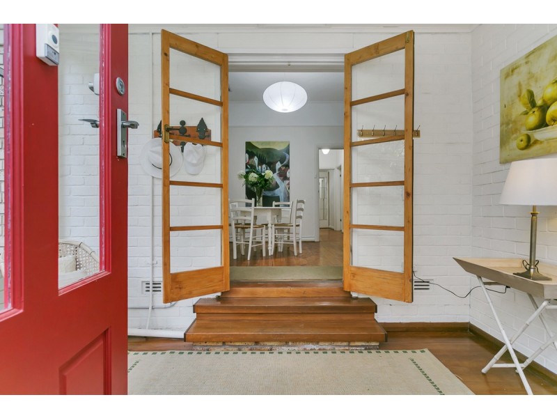 36 Avenue Road, Stirling SA 5152