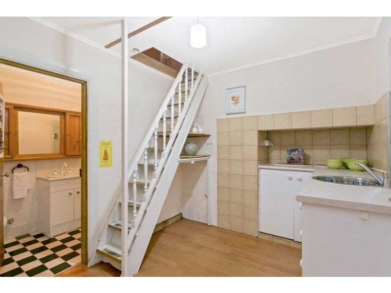 38 Avenue Road, Stirling SA 5152