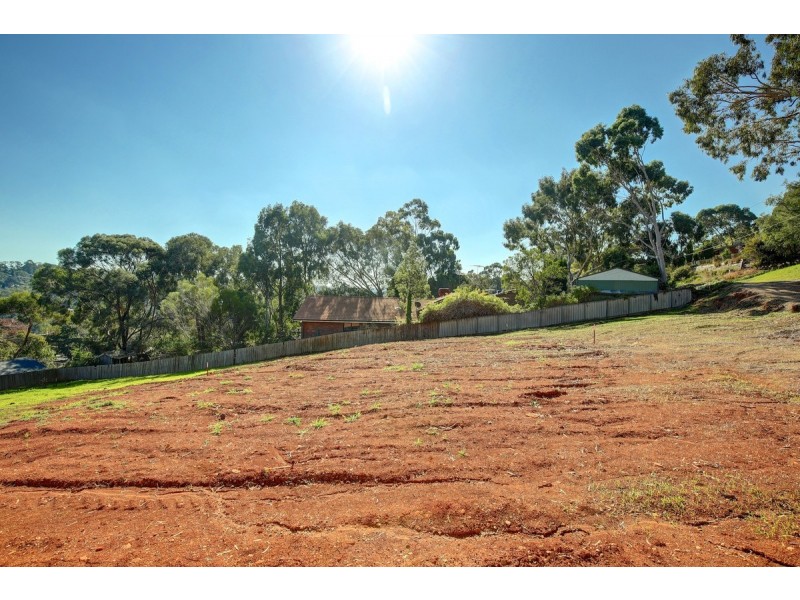 10A Currawong Crescent, Coromandel Valley SA 5051