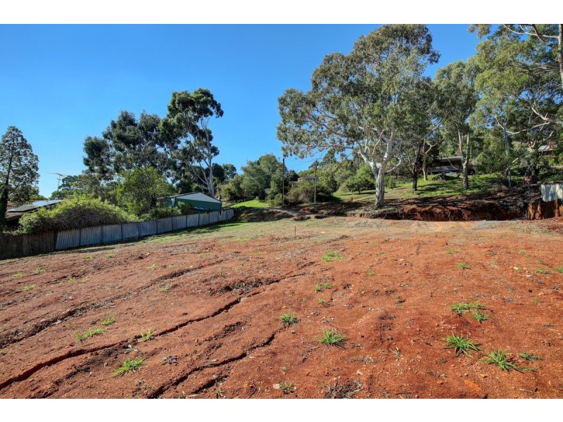 10A Currawong Crescent, Coromandel Valley SA 5051