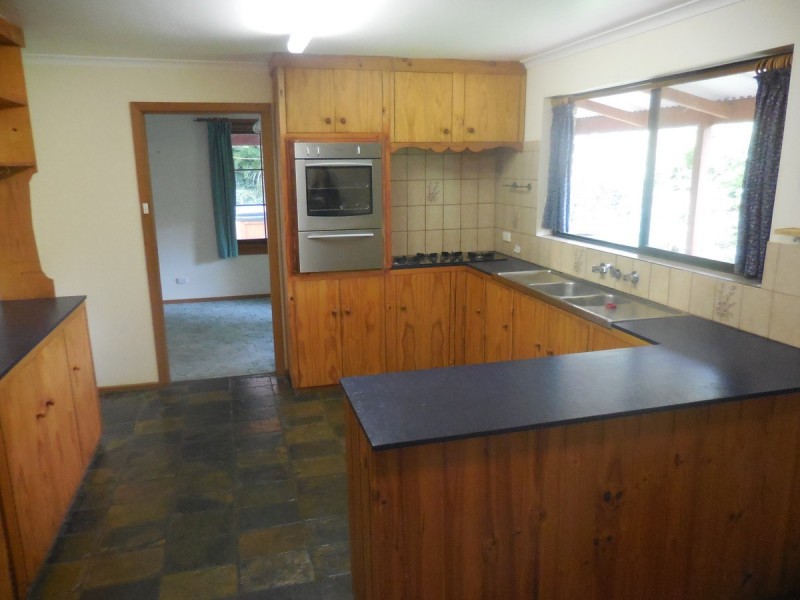 16 Johns Lane, Hahndorf SA 5245