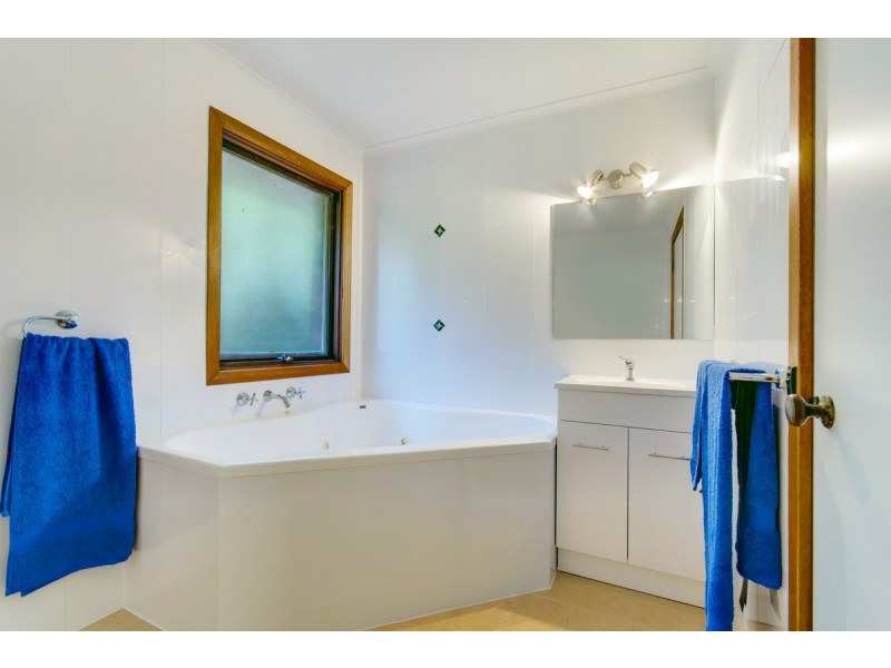 9 Hadleigh Rise, Upper Sturt SA 5156