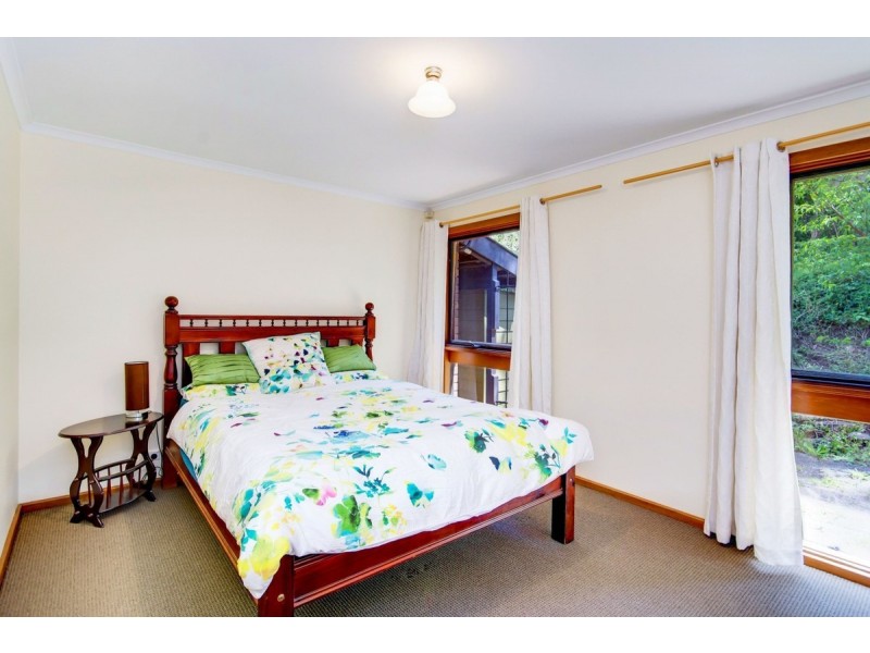 9 Hadleigh Rise, Upper Sturt SA 5156