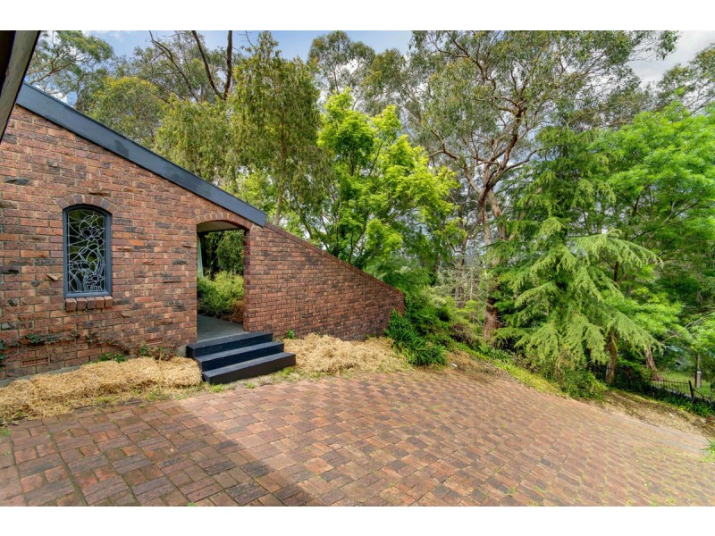 9 Hadleigh Rise, Upper Sturt SA 5156