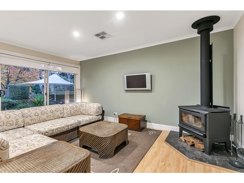 5 Charlton Street, Bridgewater SA 5155