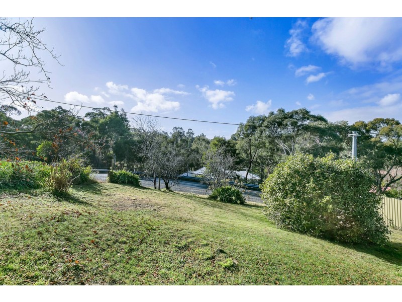 35 Fielding Road, Bridgewater SA 5155