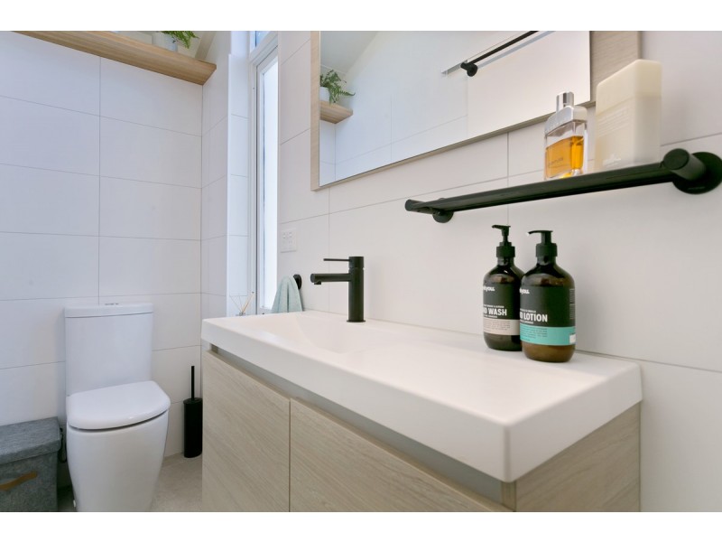 2 Albert Avenue, Crafers West SA 5152