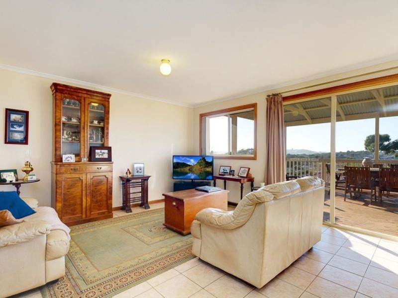 13 Lorikeet Road, Mount Barker SA 5251