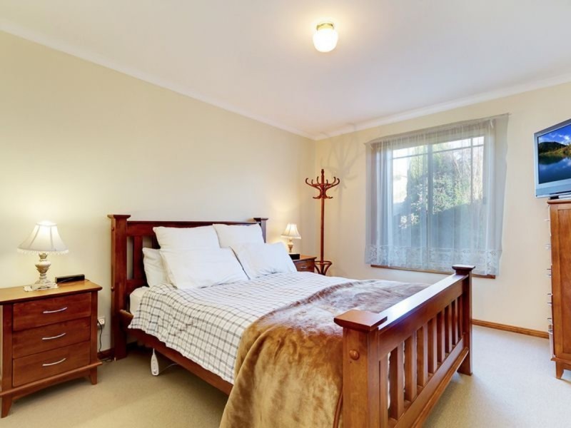 13 Lorikeet Road, Mount Barker SA 5251