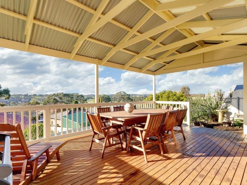 13 Lorikeet Road, Mount Barker SA 5251