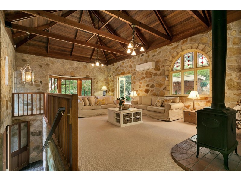 36 Cox Creek Road, Crafers SA 5152