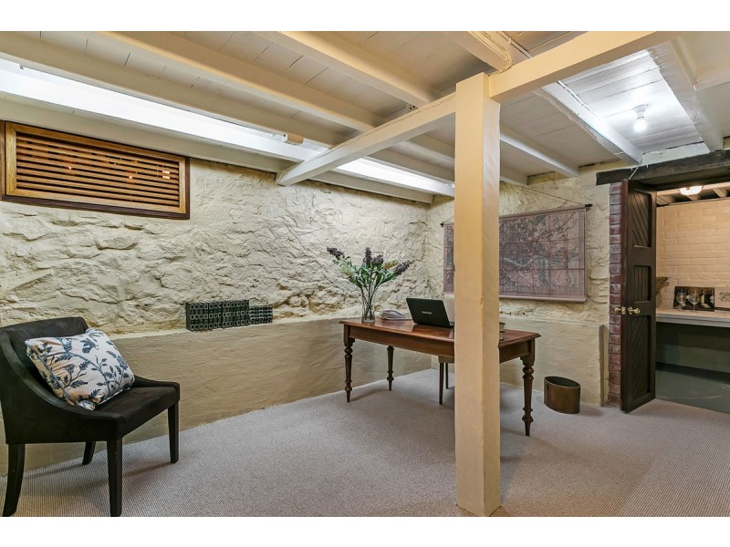 36 Cox Creek Road, Crafers SA 5152