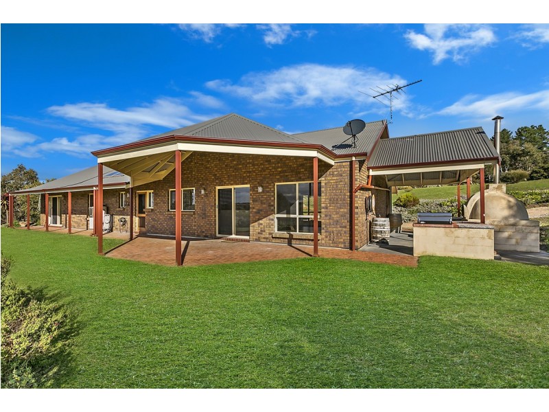 335 Archer Hill Road, Highland Valley SA 5255