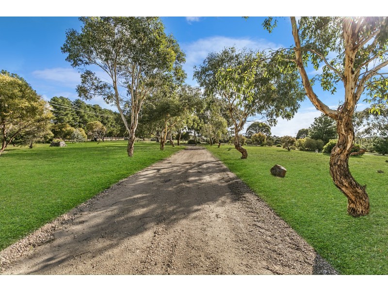 335 Archer Hill Road, Highland Valley SA 5255