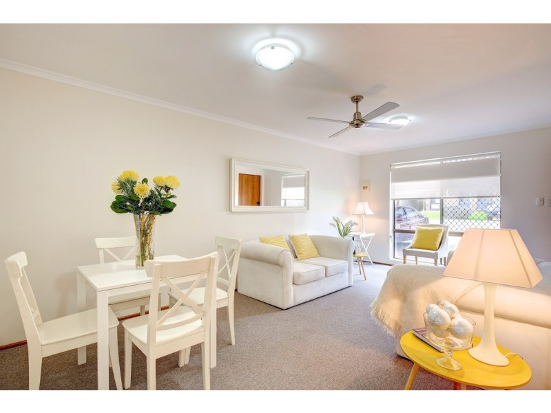 2/27 Epstein Drive, Morphett Vale SA 5162