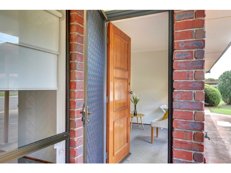 2/27 Epstein Drive, Morphett Vale SA 5162