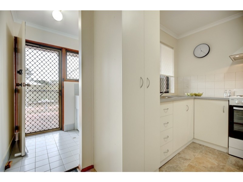 2/27 Epstein Drive, Morphett Vale SA 5162