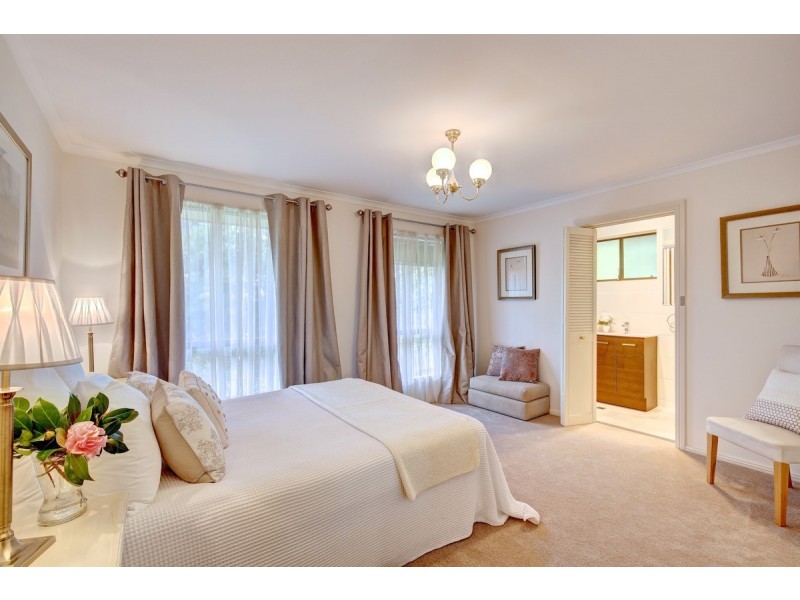 16 Sandercock Road, Crafers SA 5152