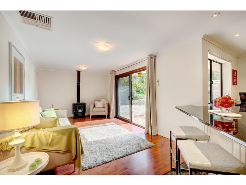 16 Sandercock Road, Crafers SA 5152