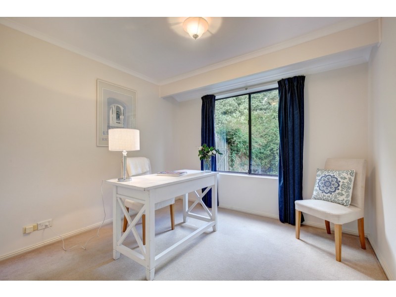 16 Sandercock Road, Crafers SA 5152