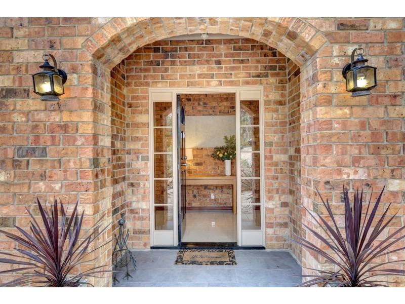 70 Emmett Road, Crafers West SA 5152