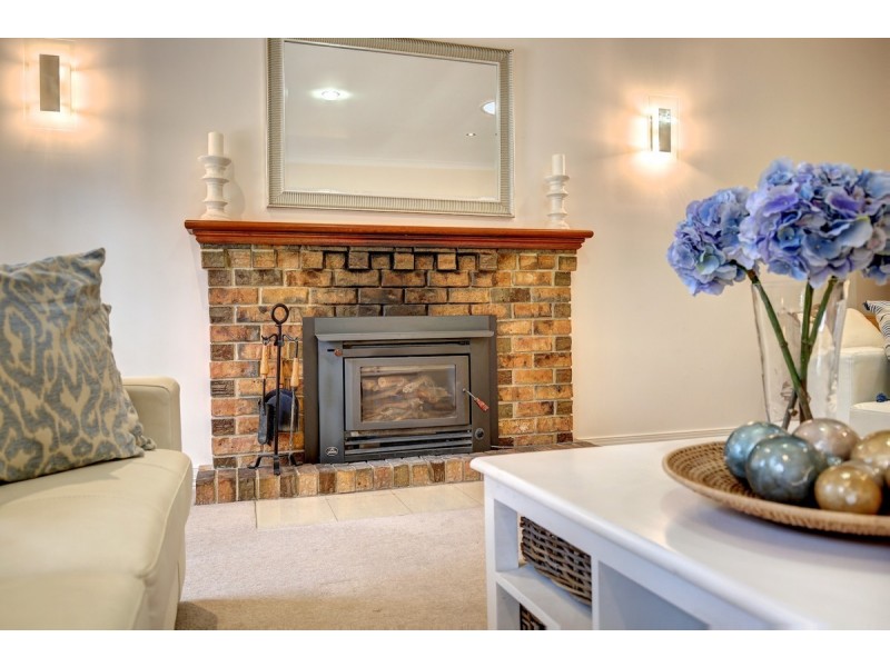 70 Emmett Road, Crafers West SA 5152