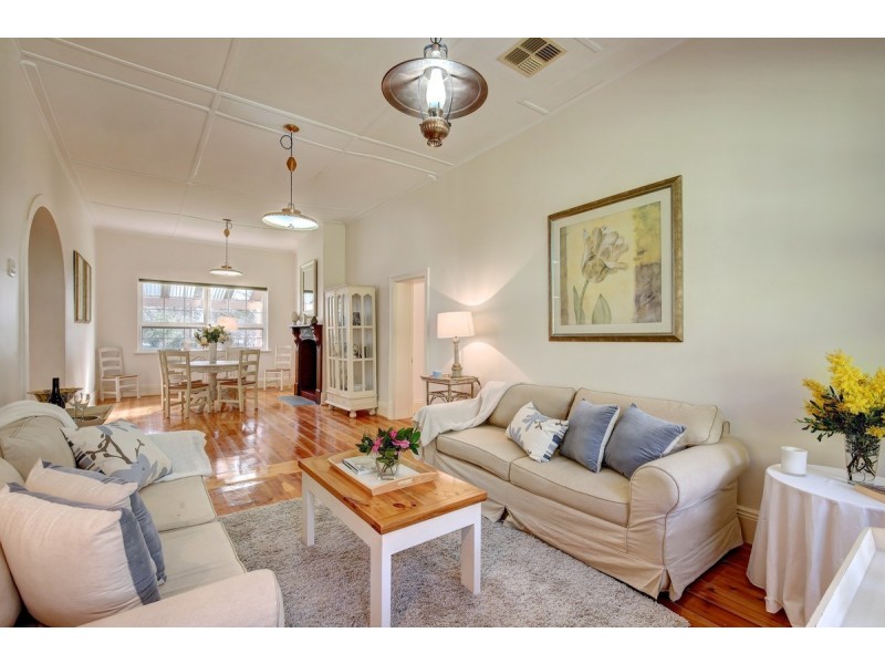 16 Cockatoo Lane, Chandlers Hill SA 5159