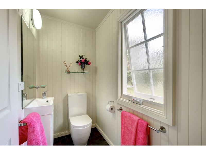 16 Cockatoo Lane, Chandlers Hill SA 5159