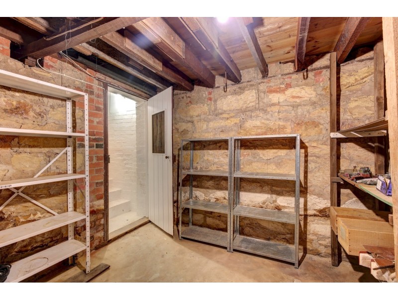 16 Cockatoo Lane, Chandlers Hill SA 5159