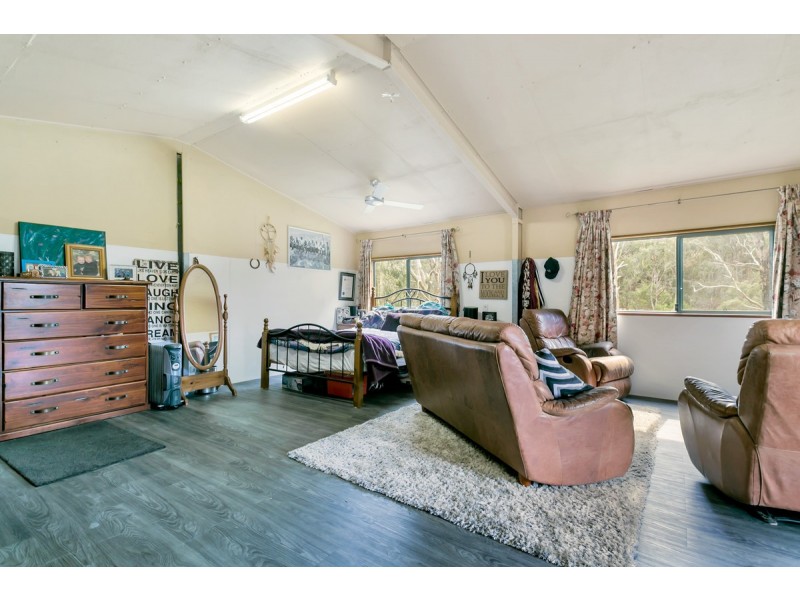 44 Cave Avenue, Bridgewater SA 5155