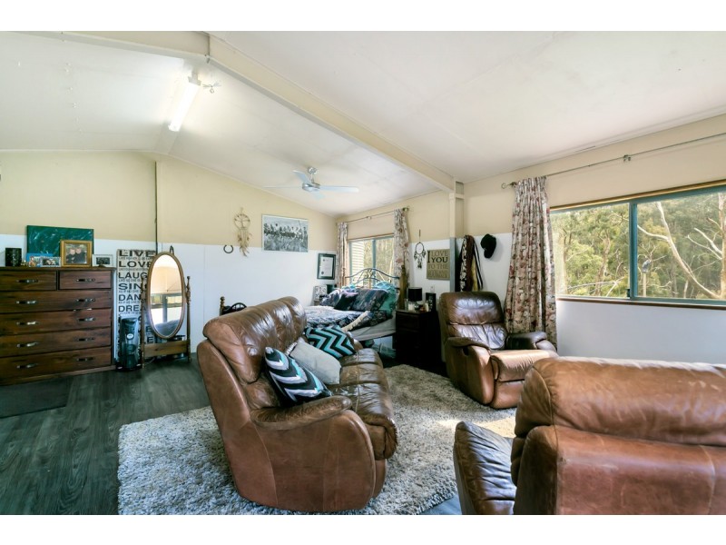 44 Cave Avenue, Bridgewater SA 5155