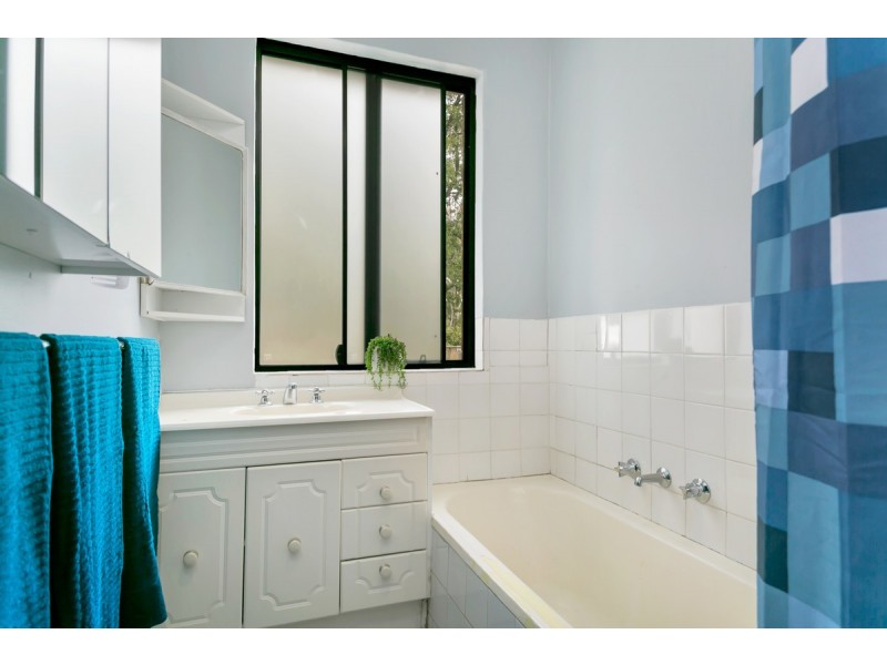 44 Cave Avenue, Bridgewater SA 5155