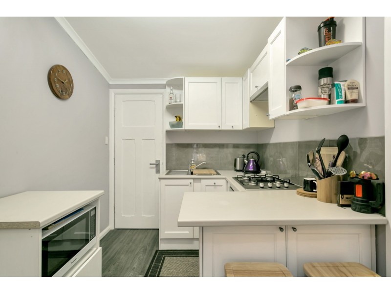 44 Cave Avenue, Bridgewater SA 5155