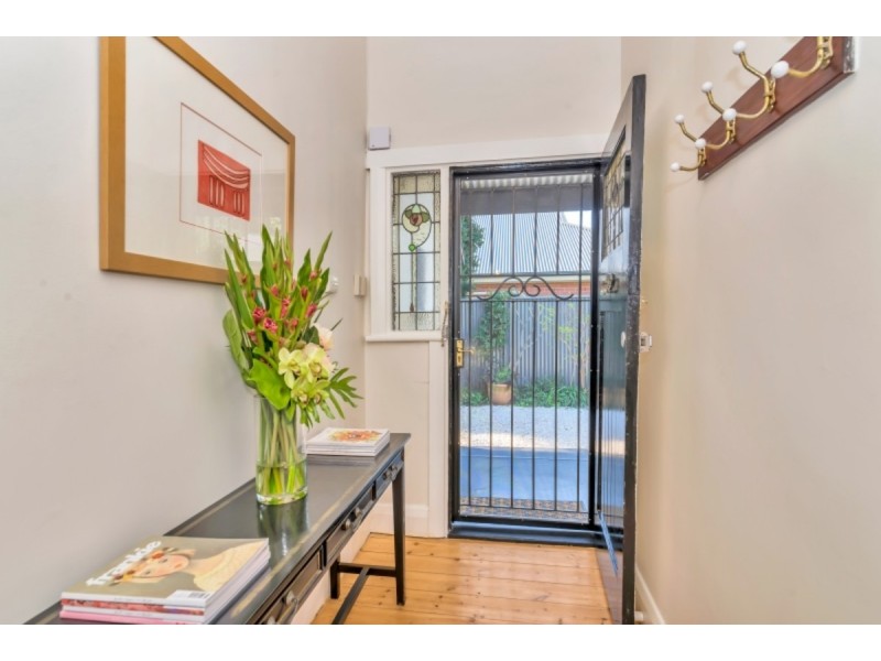 9 Corinda Avenue, Kensington Park SA 5068